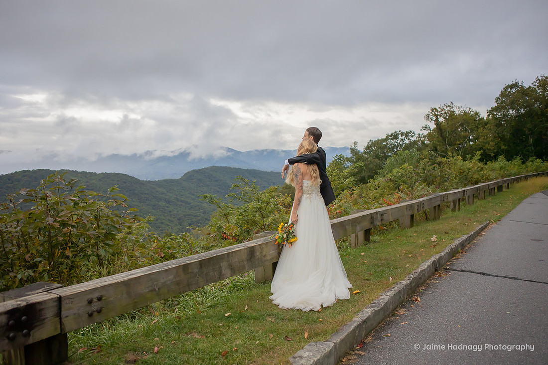 Wedding Photos on The Blue Ridge Parkway | Asheville Elopement Photographer