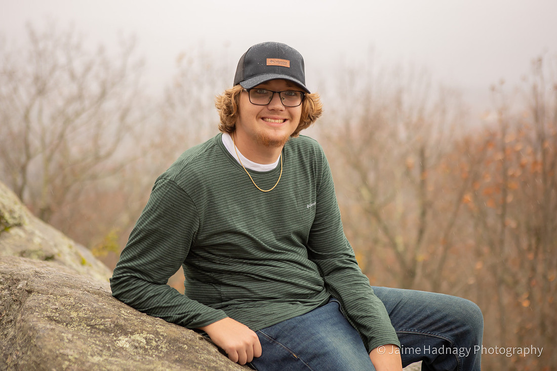 Senior Photo Shoot Outdoors | Hendersonville Portrait Photographer