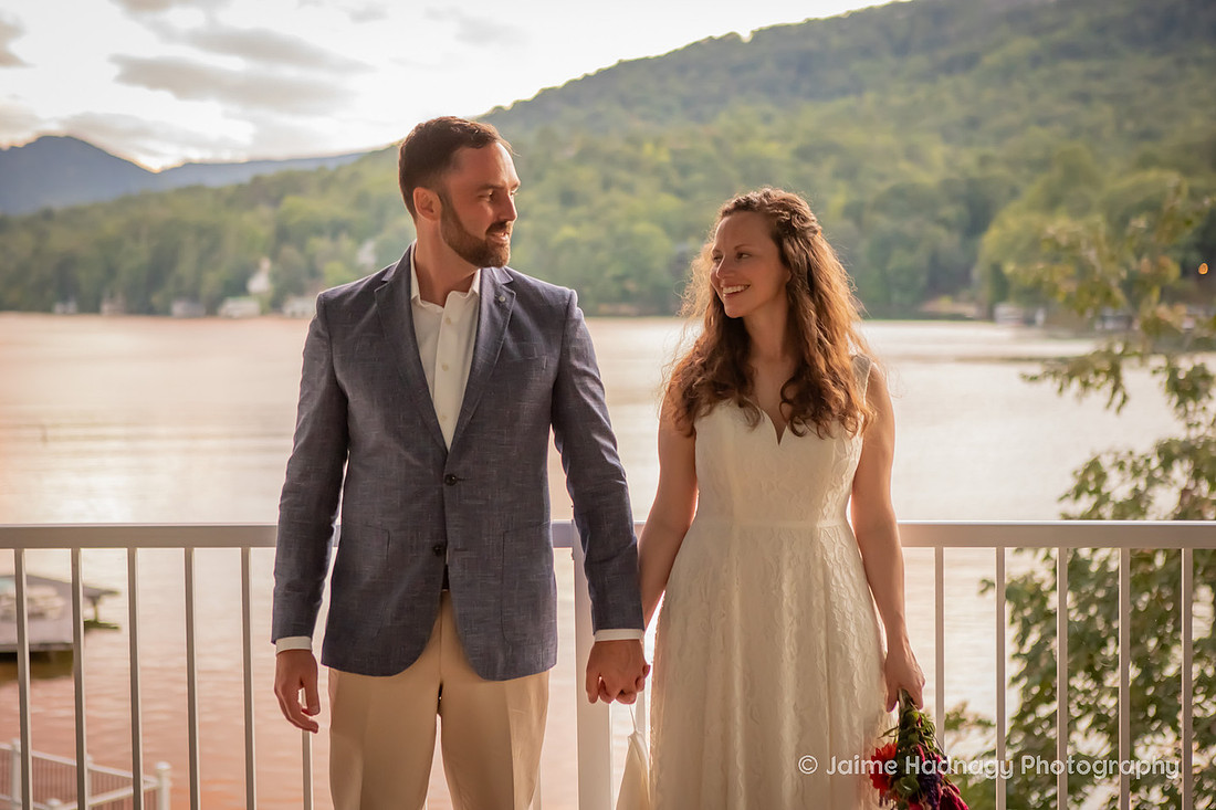 Bride and Groom Sunset Portraits | Wedding Photographer