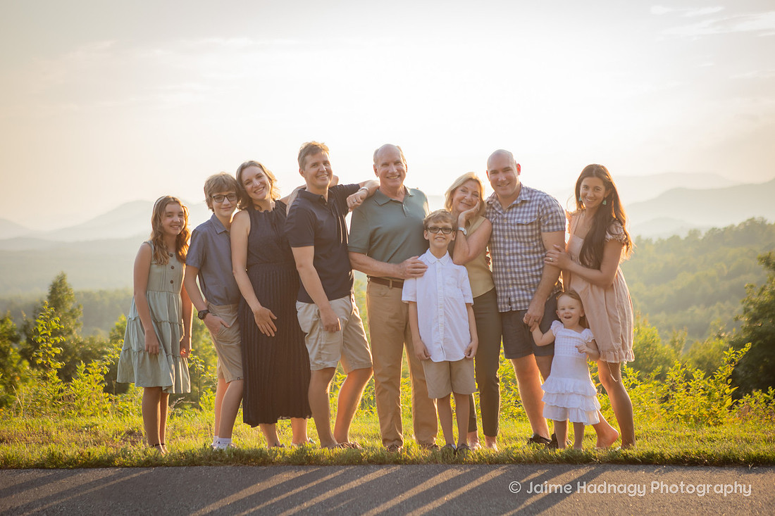 Extended Family Photoshoot | Black Mountain NC Family Photographer