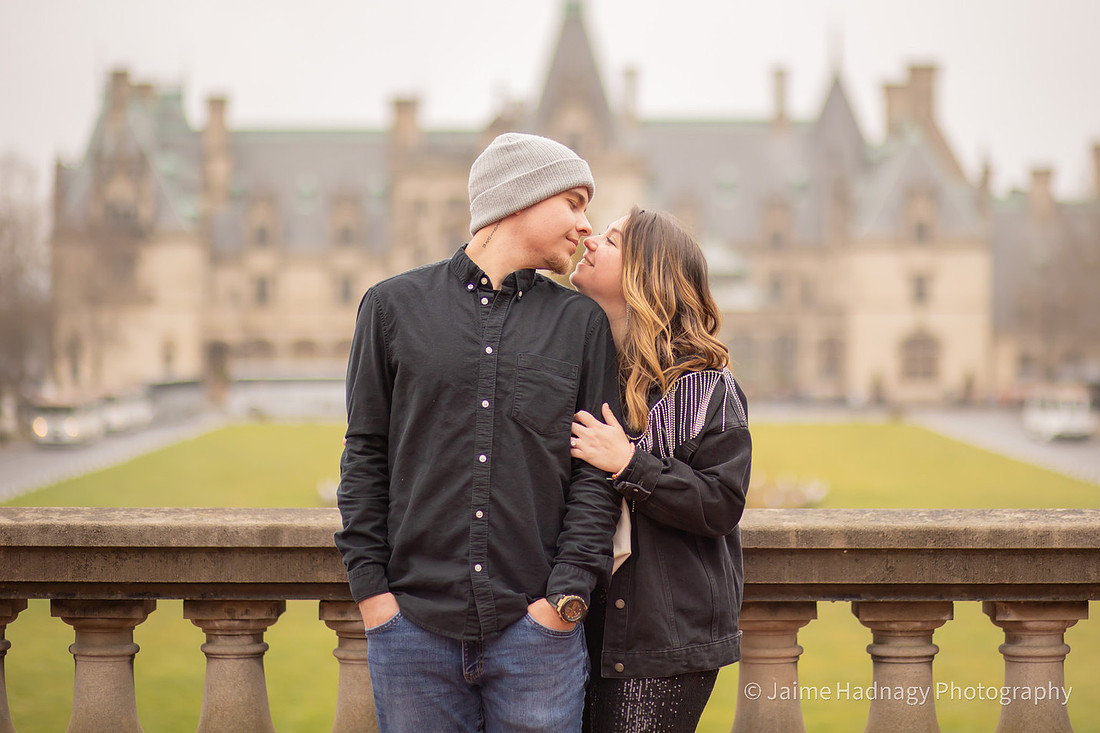 Asheville Engagement Photographer | Couples Photos at Biltmore Estate