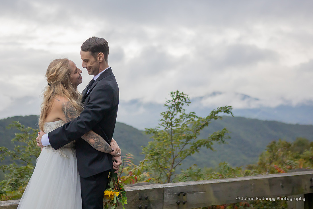 Blue Ridge Parkway Wedding Photos | Asheville Elopement Photographer