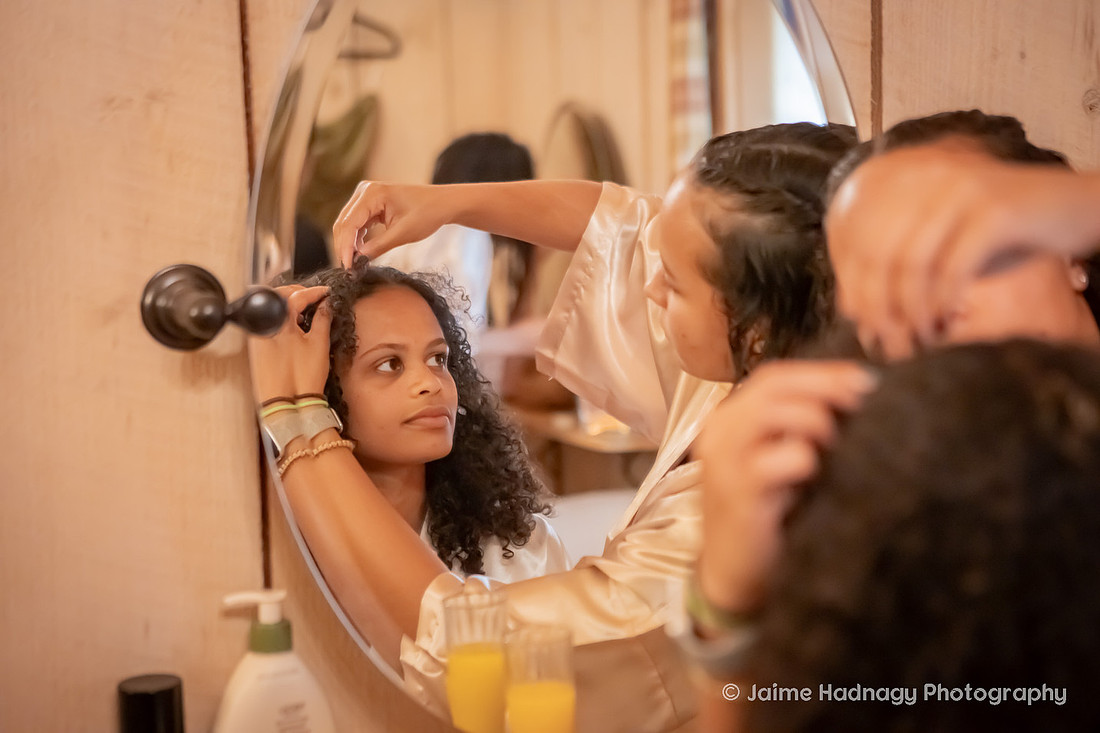 Getting Ready Wedding Photos at the Barn at Tall Oaks Farm | Asheville Photographer