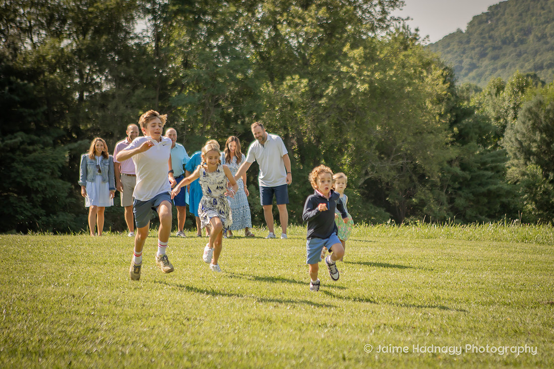 Fun , Playful and Creative Outdoor Family Photography | Asheville Photographer