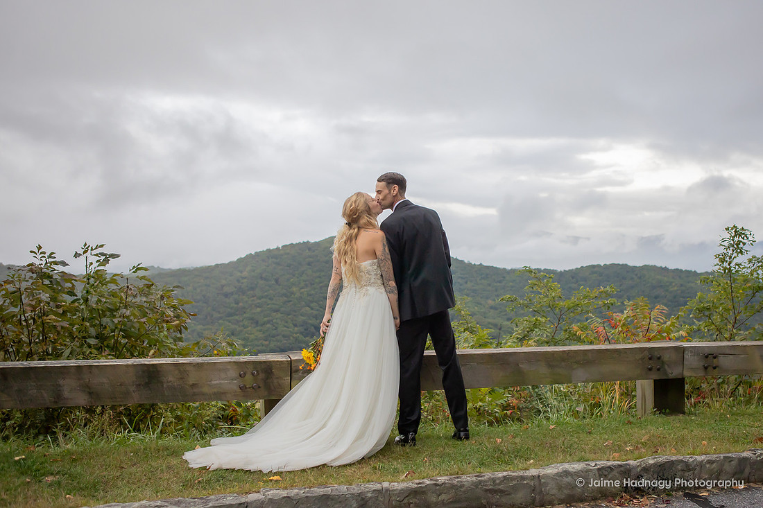 Blue Ridge Parkway Wedding Photos | Asheville Elopement Photographer