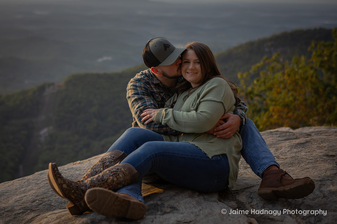 Sunrise Propossal in the Mountains | Pretty Place Engagement Photographer