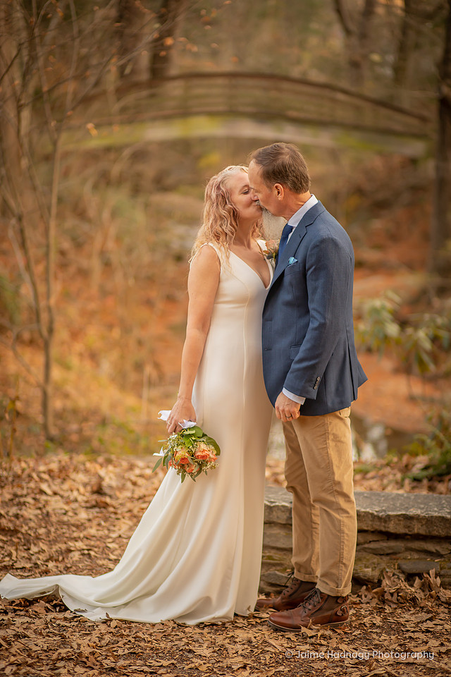 Asheville Elopement Photographer at Botanical Gardens