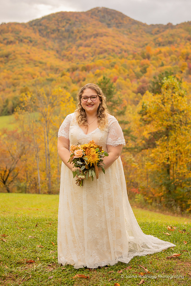 Engadine Inn & Cabins Small Mountain Wedding in Fall Western NC | Asheville Photographer