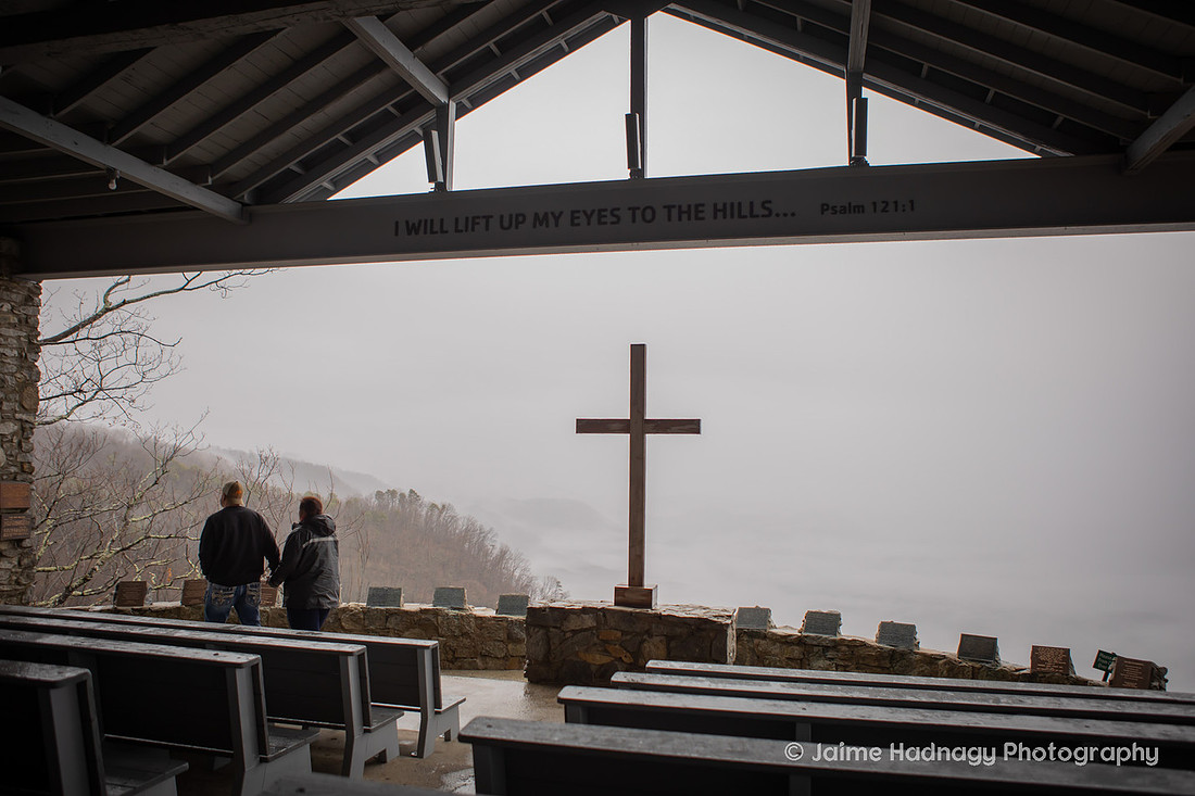 Rainy Day Proposal at Pretty Place | Asheville Photographer