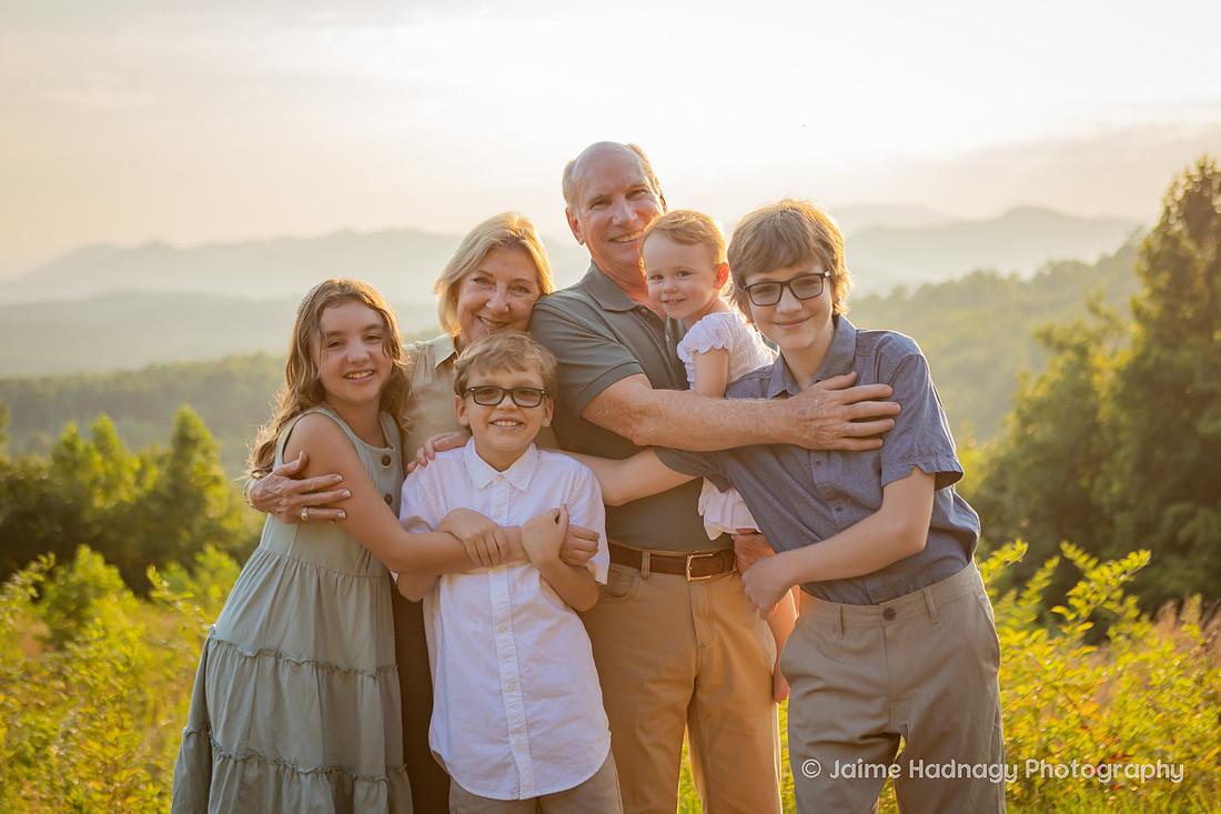 Extended Family Photoshoot | Black Mountain NC Family Photographer