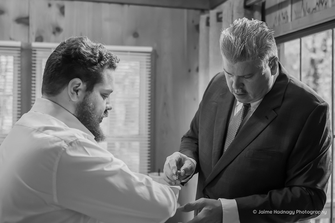 Getting ready wedding photos | Asheville Photographer