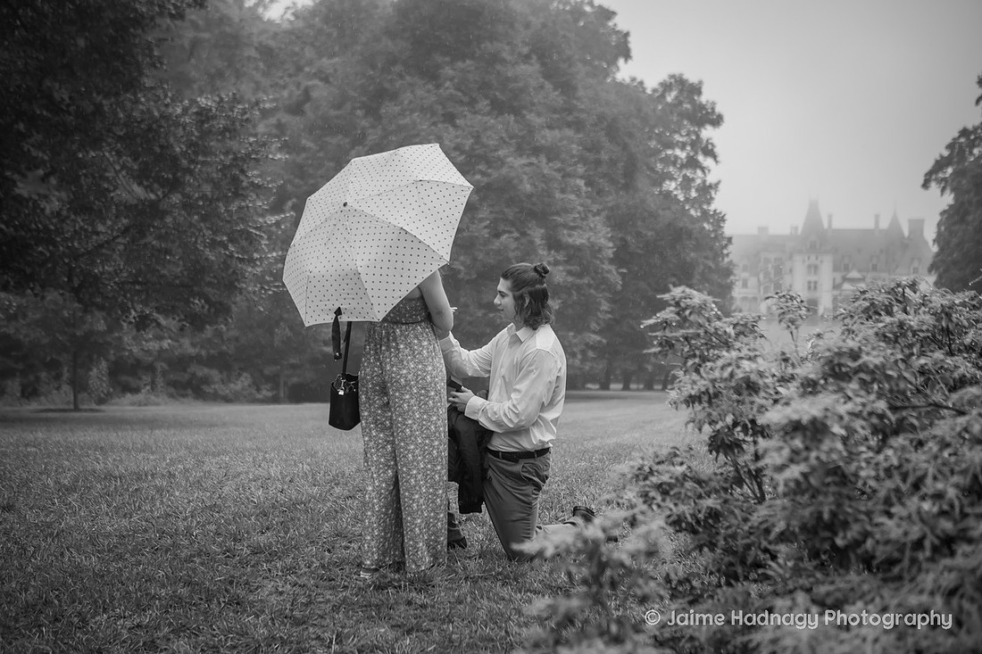 Proposing in the rain at the Biltmore Estate | Asheville Engagement Photographer