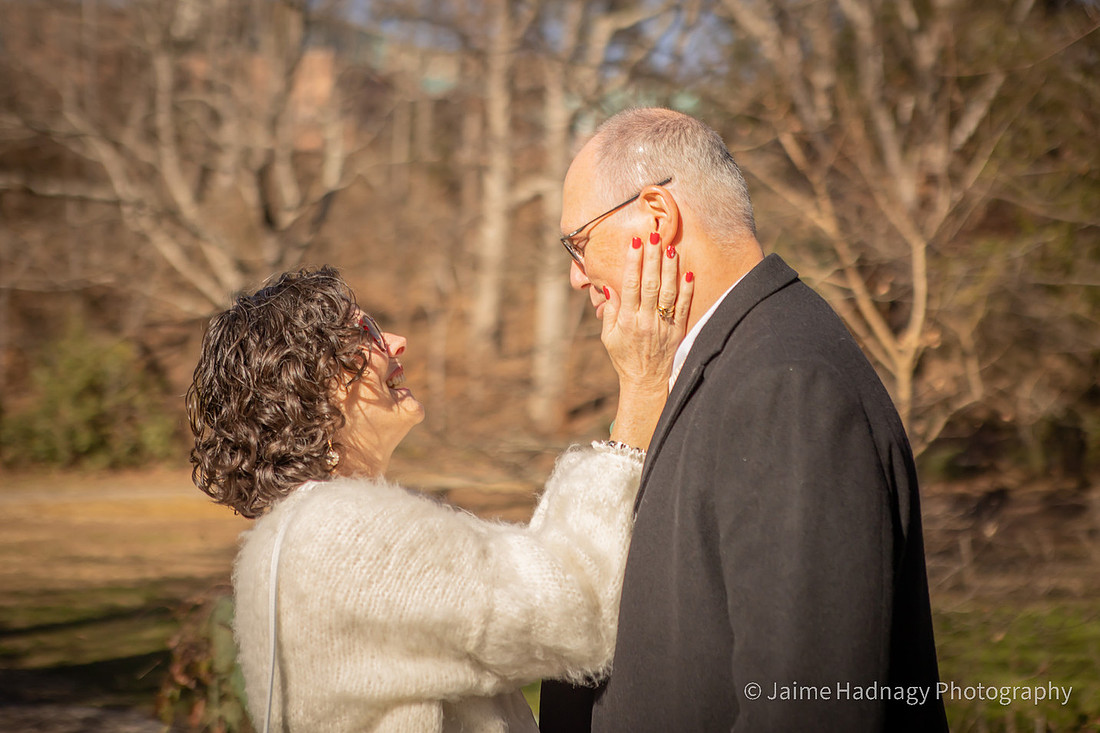 Couples Photos at Botanical Gardens of Asheville