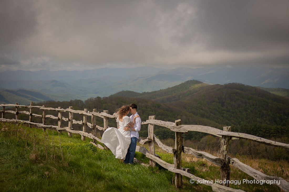 Mountain Engagement Photo Session | Western NC Photogrpaher
