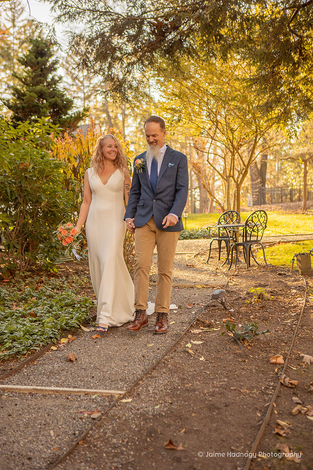 Asheville wedding day photography at The Wright Inn and Carriage House | Elopement Photographer