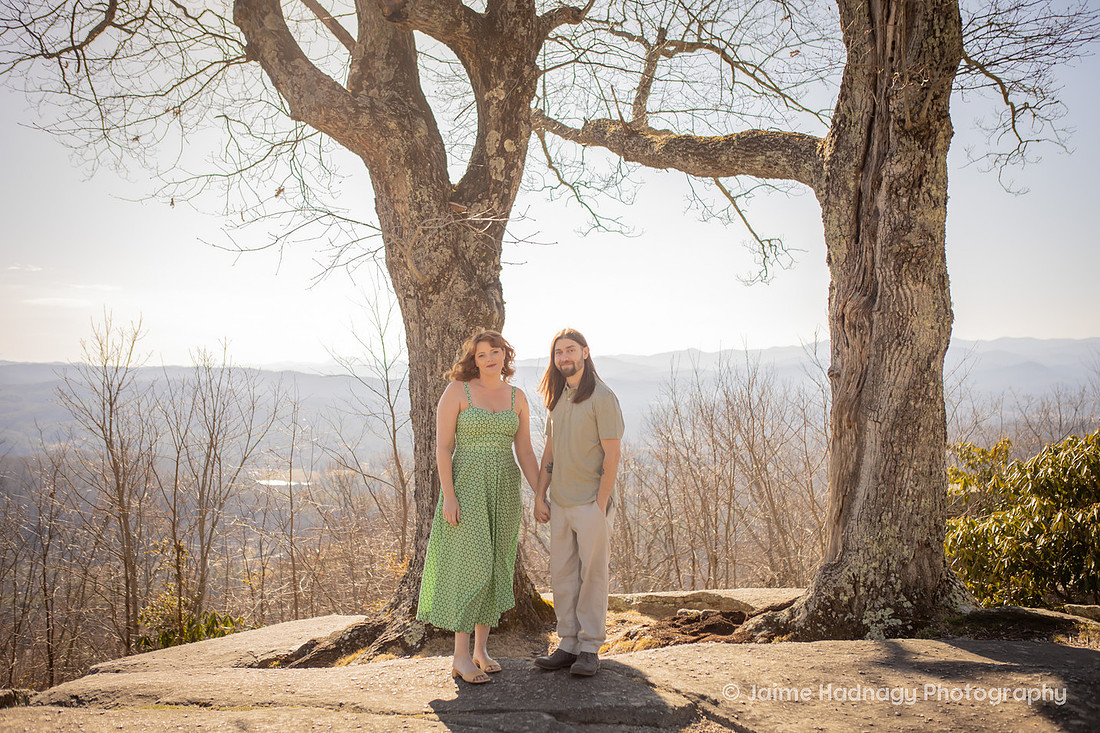 Engagement Photos at Jump Off Rock | Hendersonville Photographer