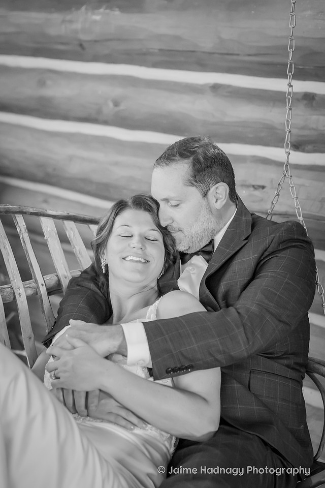 Elopement Photoshoot at Wildberry Lodge in the mountains | Asheville Wedding Photographer