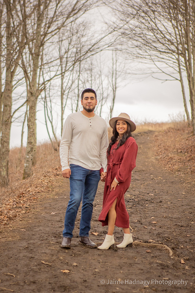 Couples Photos at Max Patch | Asheville Photographer