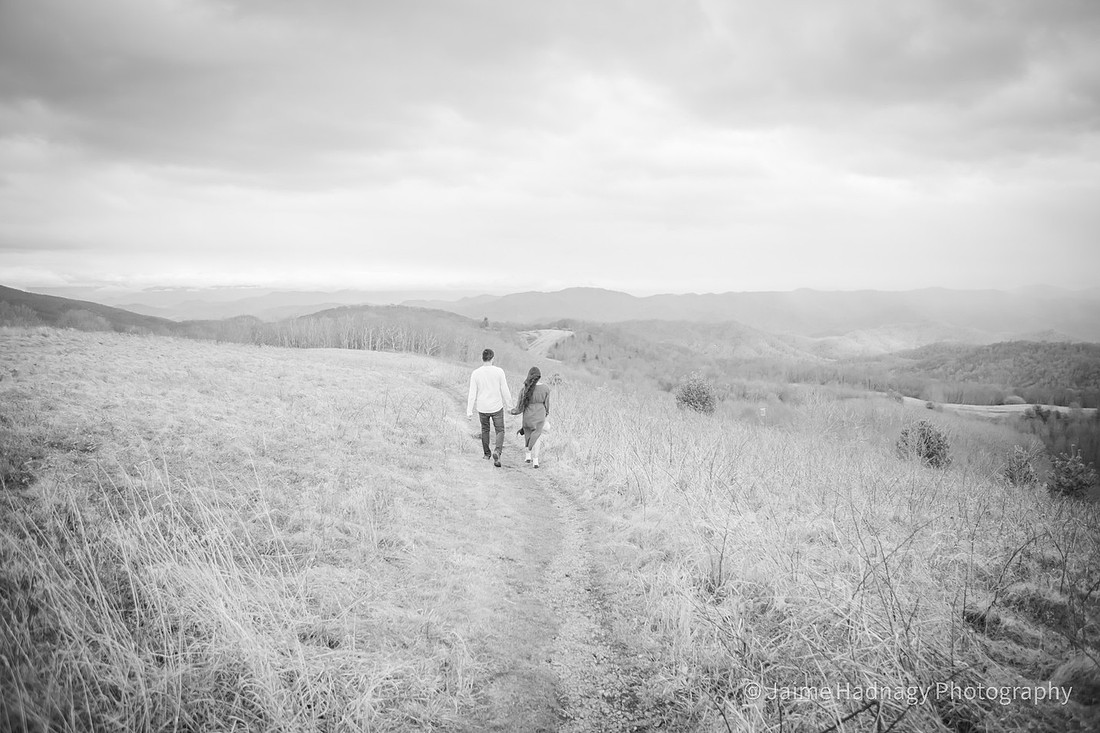 Couples Photos at Max Patch | Asheville Photographer