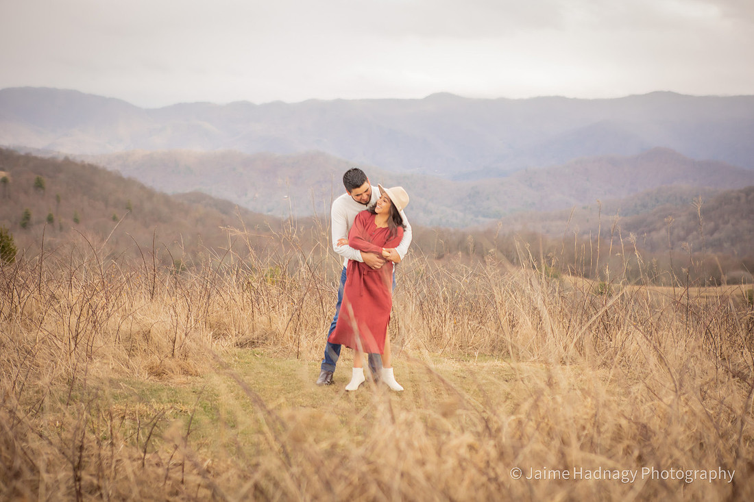 Couples Photos at Max Patch | Asheville Photographer