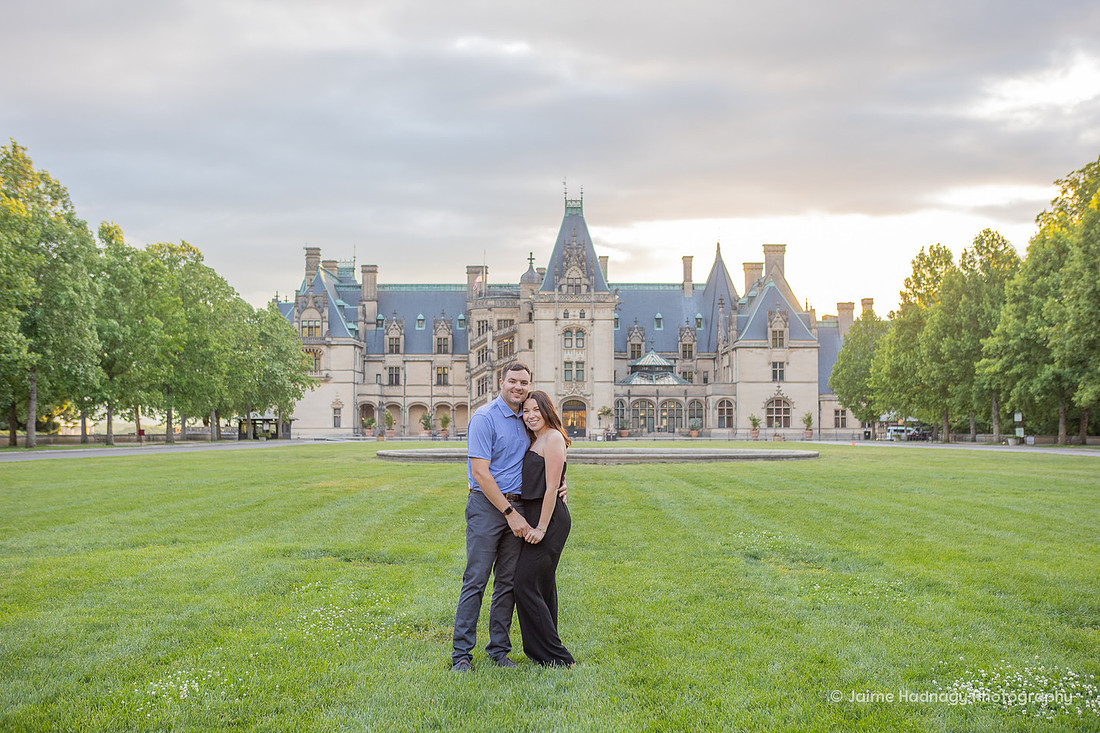 Biltmore Estate Engagement Session | Asheville Photographer