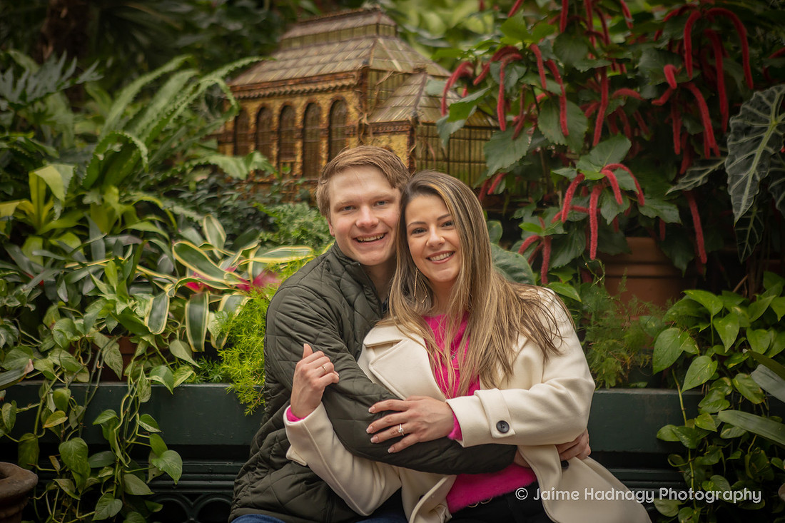 Couples Photos at Conservatory at Biltmore Estate