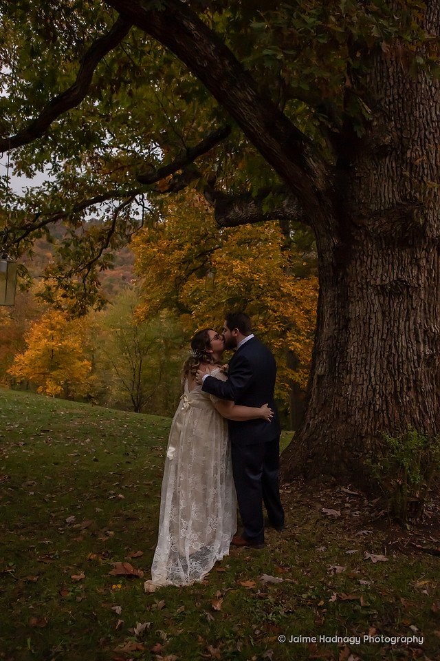Wedding Photographer in Asheville Mountains | Beautiful Fall Leaves