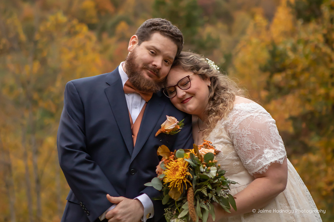 Wedding Photographer in Asheville Mountains | Beautiful Fall Leaves