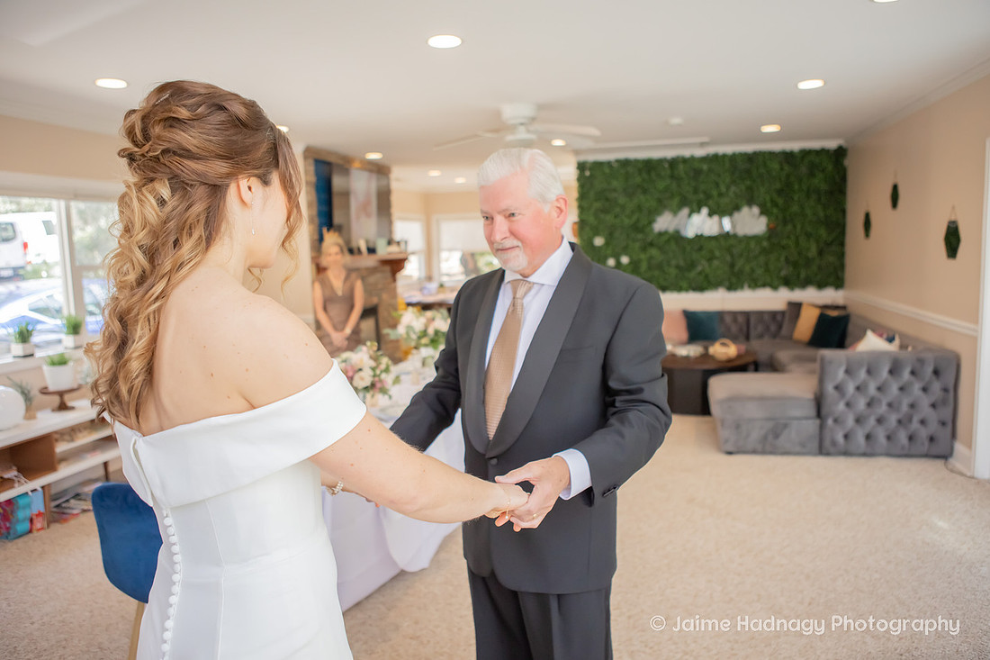 Asheville Wedding Photographer Getting Ready Photos