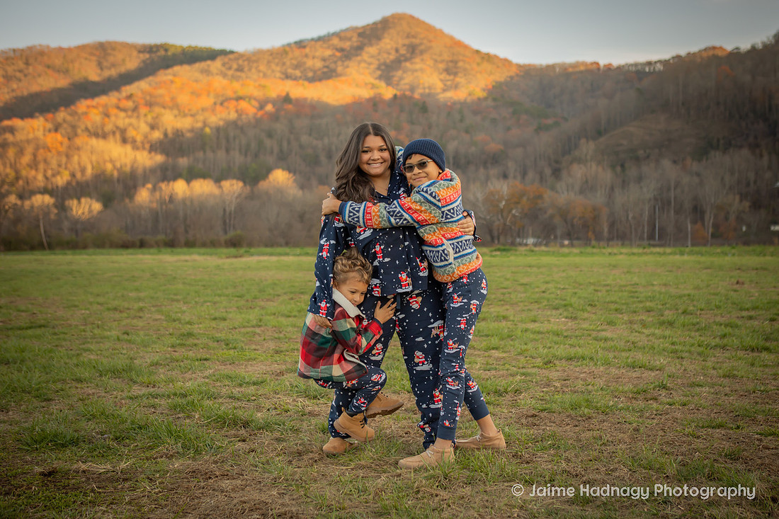 Surprise Proposal During Family Photos