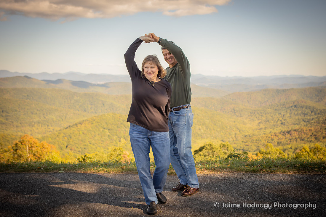 Mountain Family Photo Shoot | Asheville Family Photographer