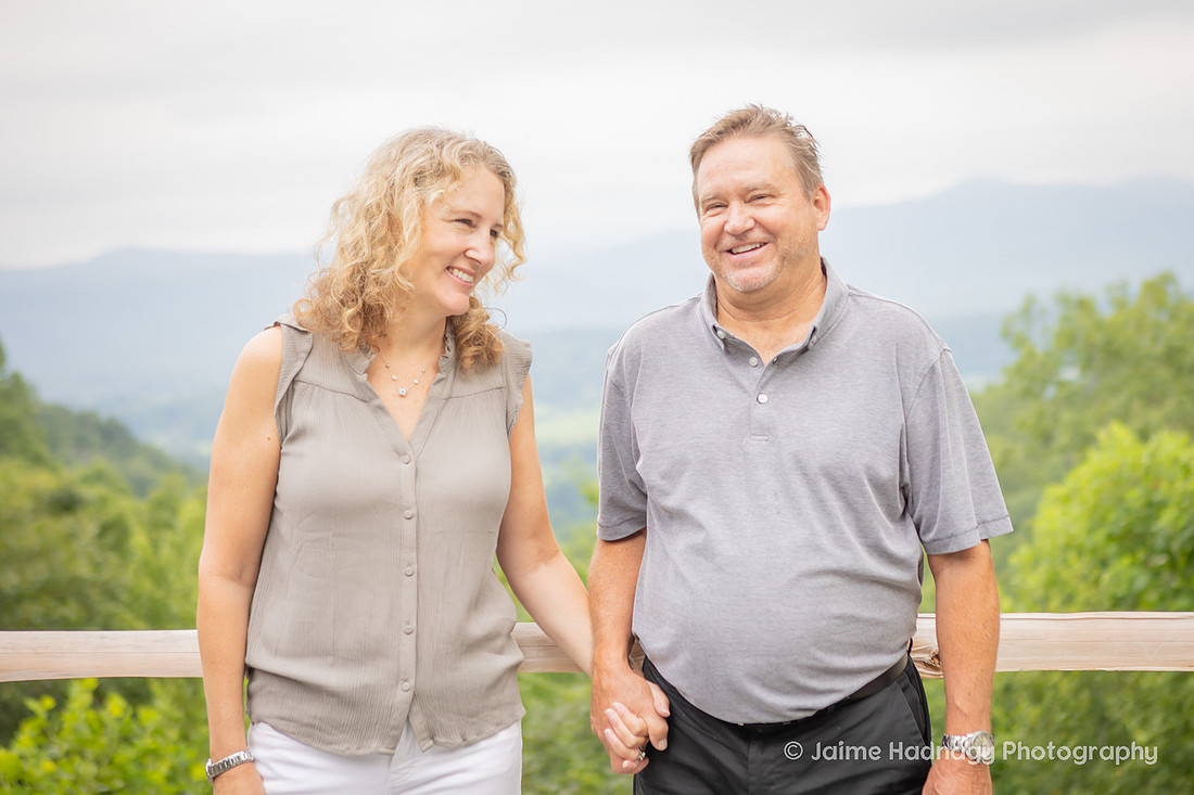 Great Fun Family Photogaphy Session in the Mountains Western NC