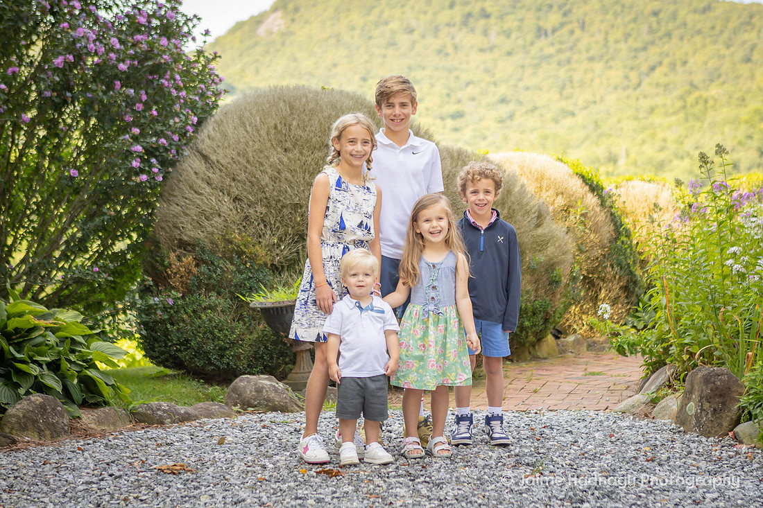 Outdoor Family Photos in the Mountains | Western NC Photographer