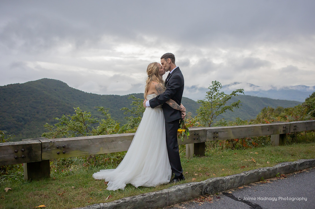 Blue Ridge Parkway Wedding Photos | Asheville Elopement Photographer