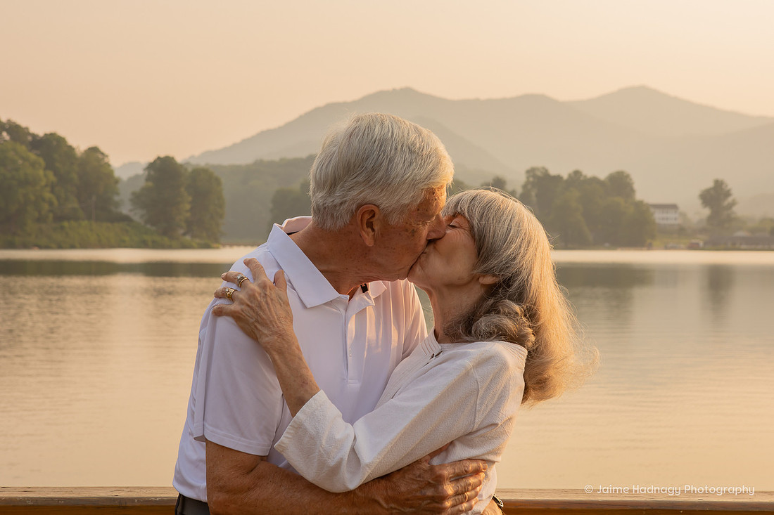 Asheville Couple's Photographer