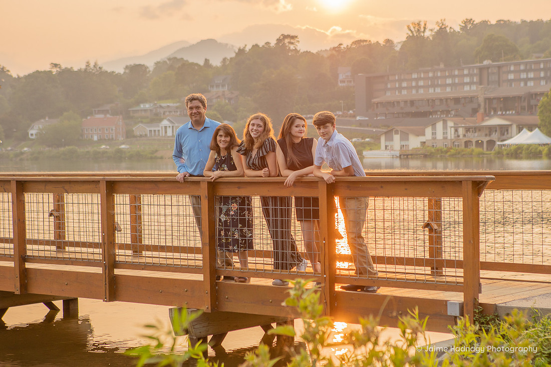 Beautiful Sunset Family Photos at Lake Junaluska