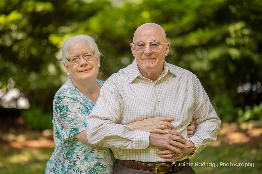 Extended Outdoor Family Photos at Home | Asheville Photographer