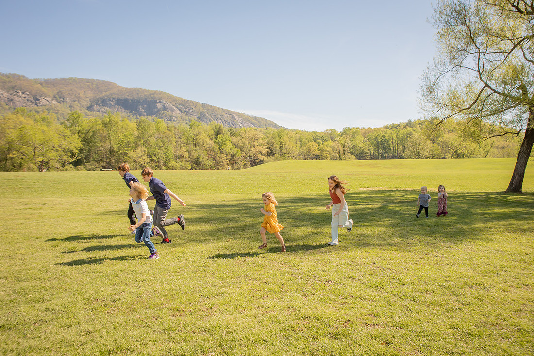 Outdoor Family Photos at Lake Lure NC | Black Mountain Photographer