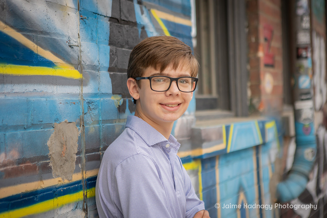River Arts District Asheville Grafitti Family Photos | Photographer