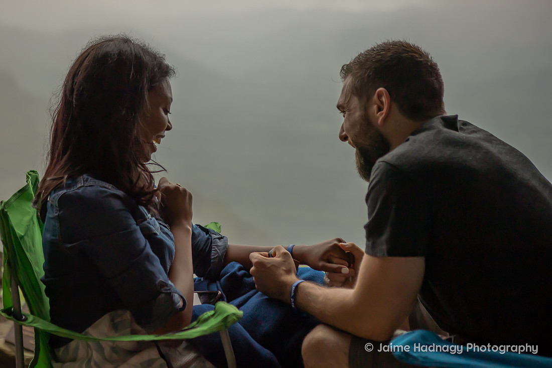 Engagement Photographer | Surprise Proposal at Pretty Place