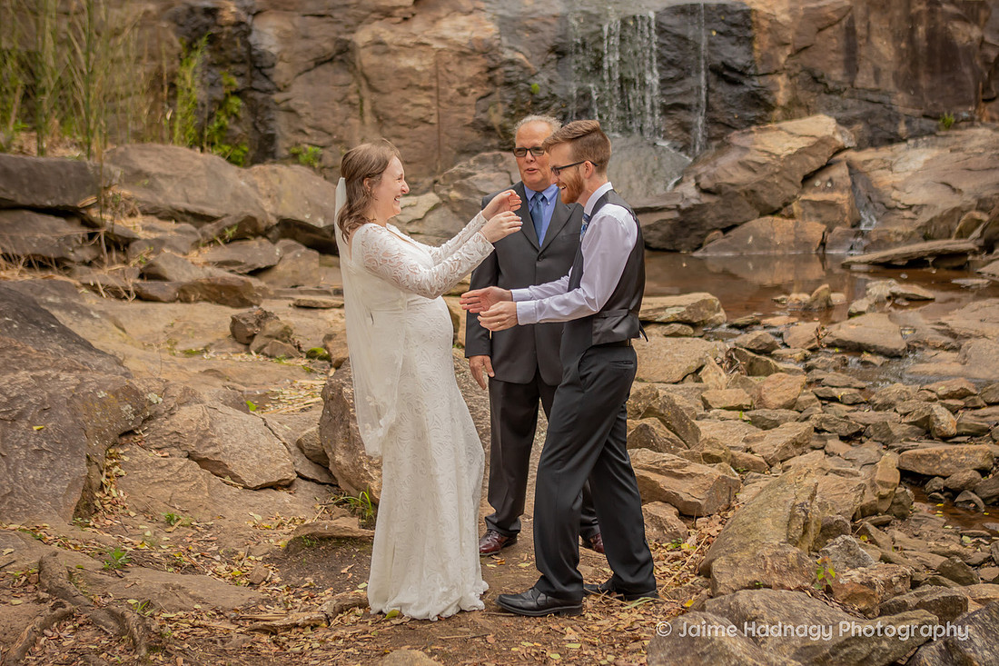 Rock Quarry Garden Elopement: Wedding Photographer