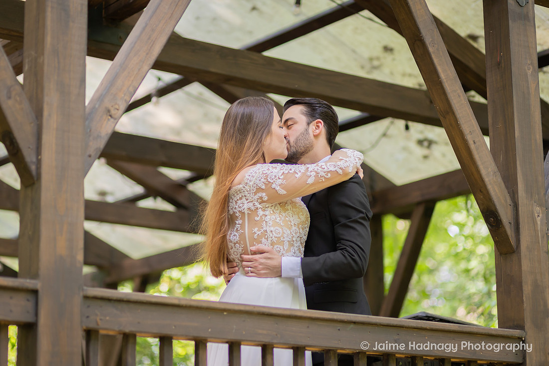 Asheville Courthouse Wedding and AirBNB Couples Photos | Elopement Photogapher