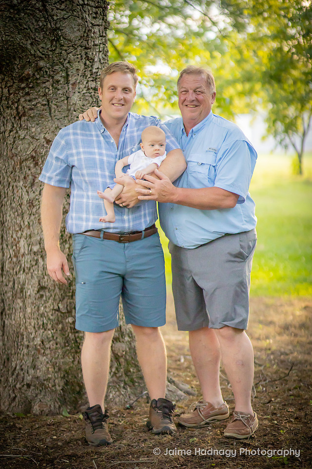 Family Photos with Newborn Baby | Infant Photographer