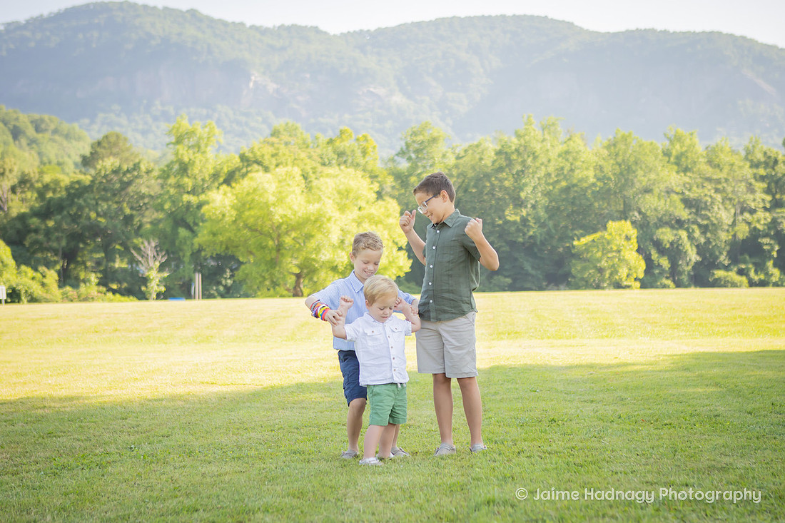 Family Photos at Lake Lure Morse Park | Asheville Family Photographer