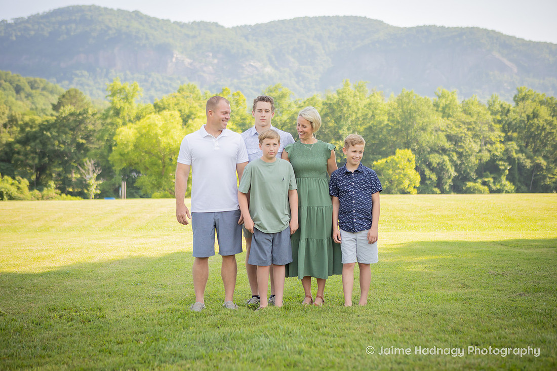 Springtime Family Photos at Lake Lure | Asheville Photographer