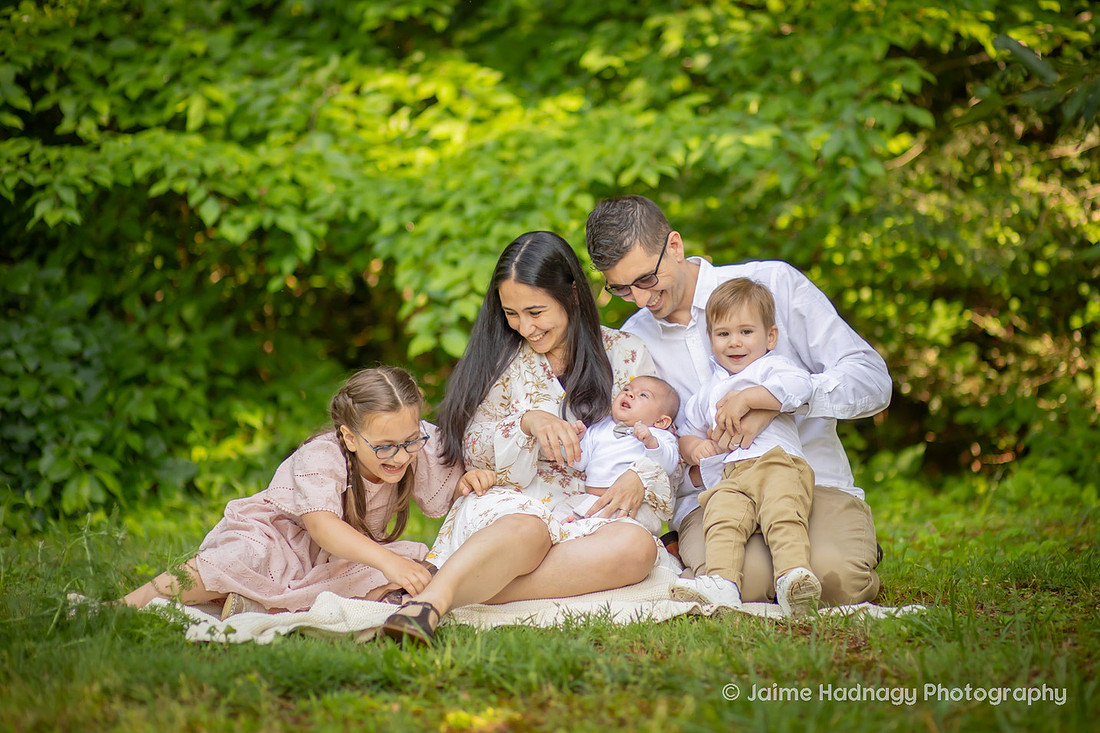 Lifestyle Family Outdoor Photos With Baby | Asheville Portrait Photographer