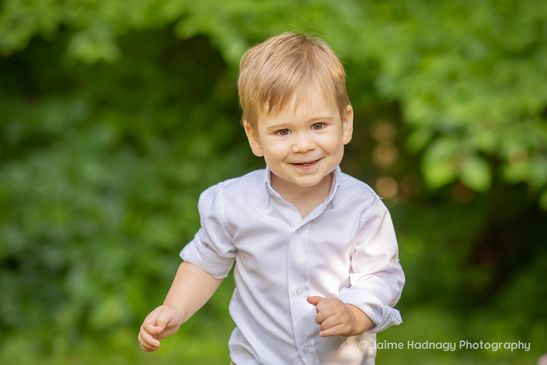 Backyard Family Photos with Kids and Baby | Weaverville Family Photographer