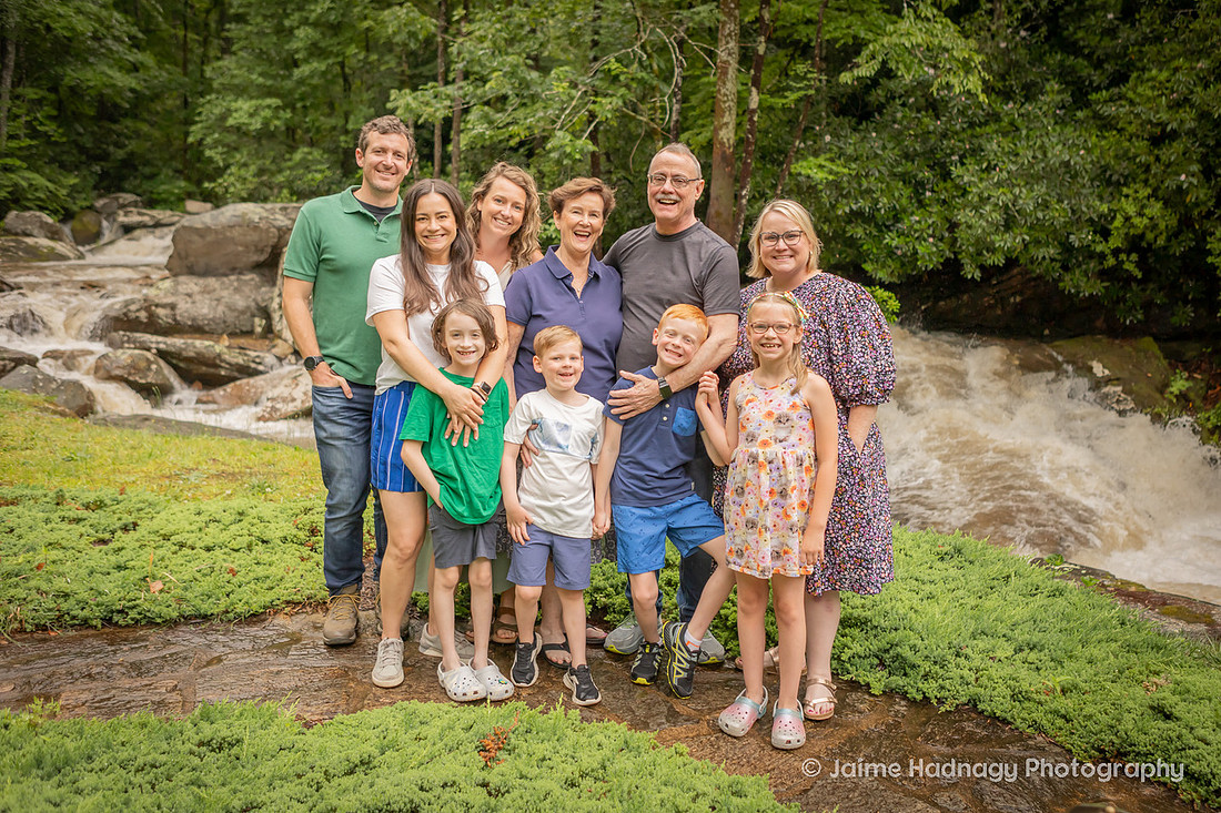 Fun and Playful Extended Family Photos | Asheville Photographer