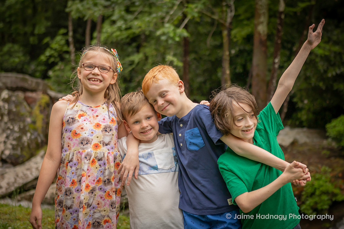 Fun and Playful Extended Family Photos | Asheville Photographer