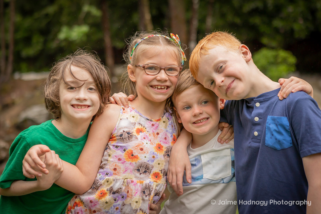 Fun and Playful Extended Family Photos | Asheville Photographer